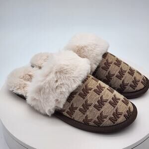 NEW - Michael Kors Tula Scuff Women's Faux Fur Logo Slide House Shoes - Size 6